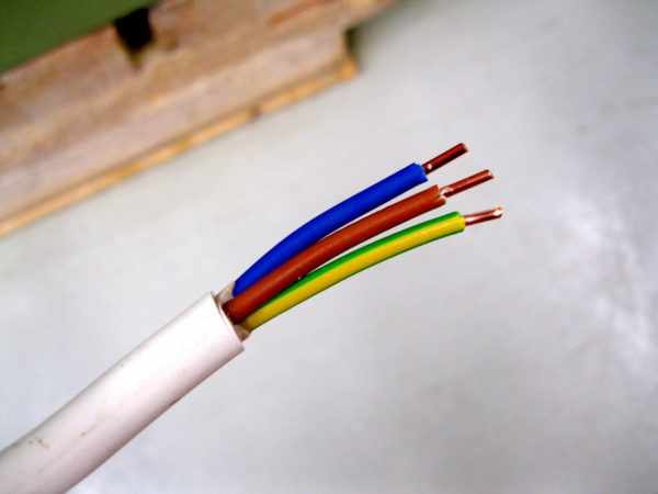 Цветовая маркировка кабеля