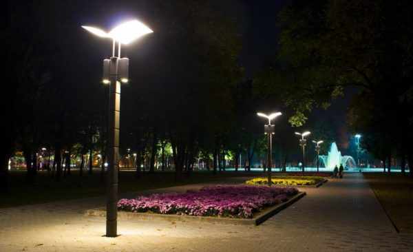 Светодиодное освещение в парке