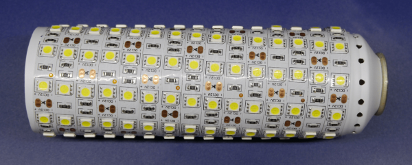 Из LED-ленты можно собрать энергоэффективный и недорогой светильник
