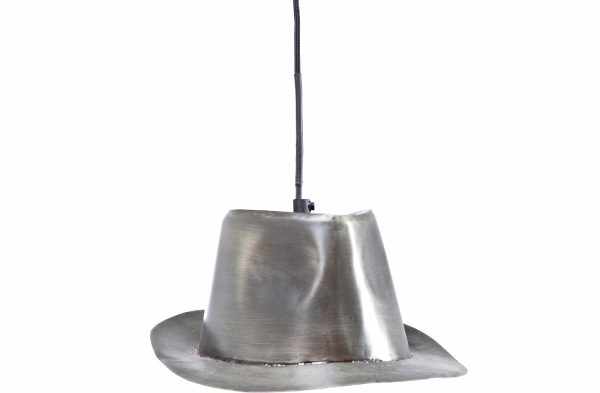 Винтажный светильник из старой шляпы