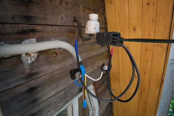 Ввод электричества в каркасный дом кабелем СИП