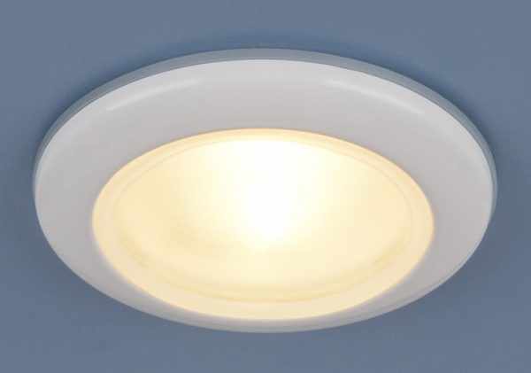 Влагозащищенный точечный светильник для ПВХ потолка